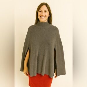 New York & Company Leather (faux) Trimmed Cape Size M/L